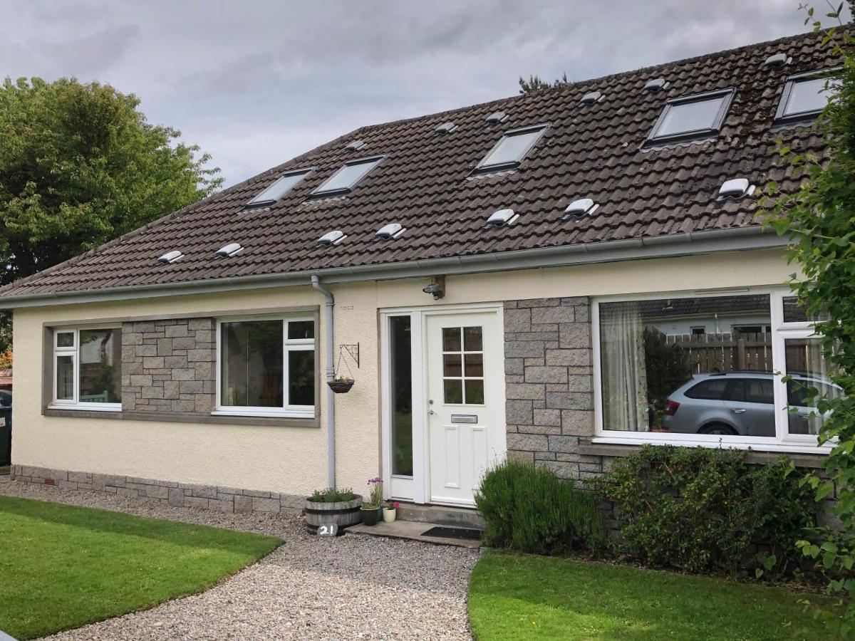 21 Craig Na Gower Avenue Villa Aviemore Buitenkant foto